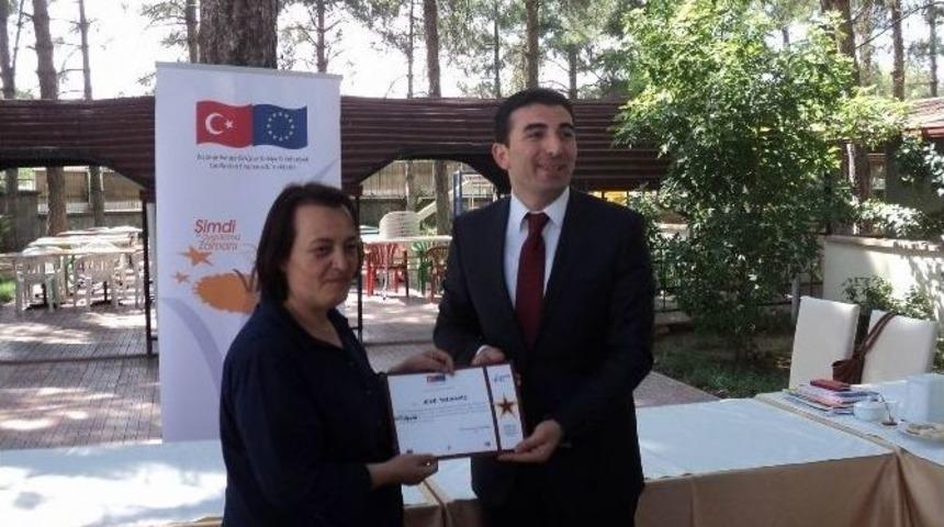 Proje D&ouml;ng&uuml;s&uuml; Eğitimleri Devam Ediyor