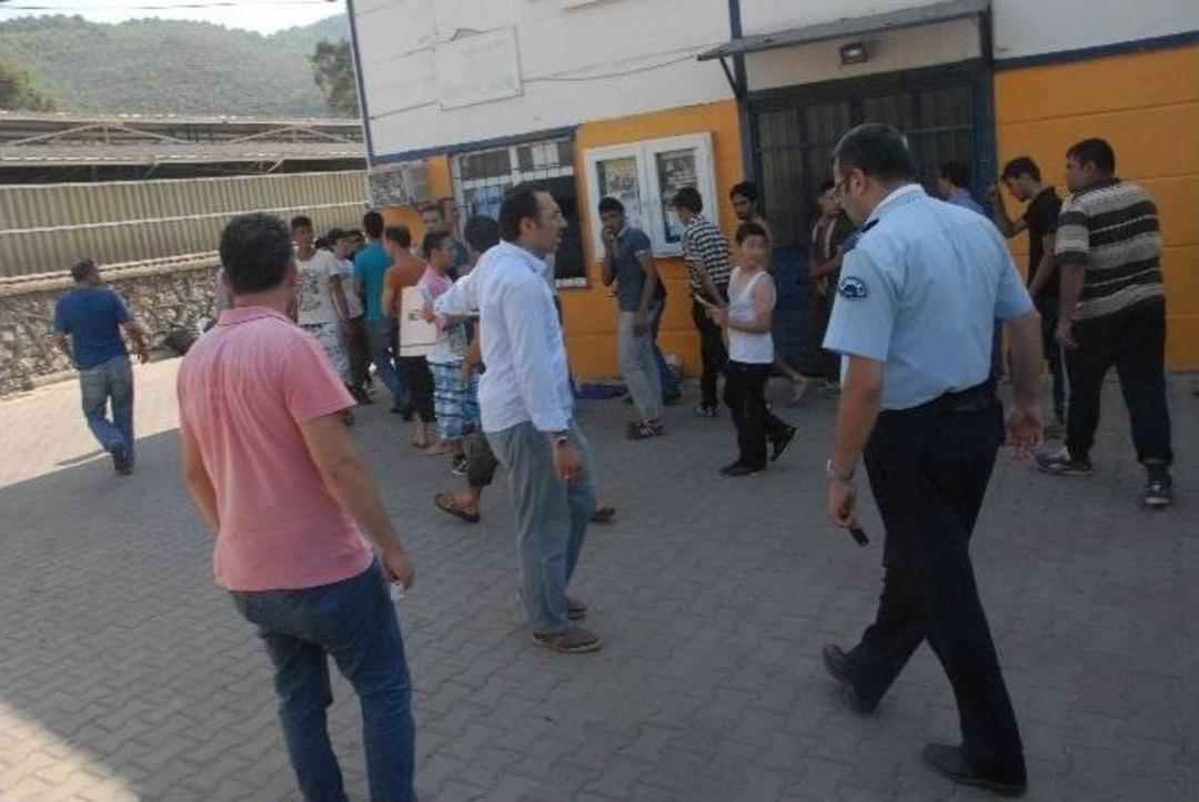 Fethiye&rsquo;de M&uuml;lteciler Ka&ccedil;maya Kalkıştı