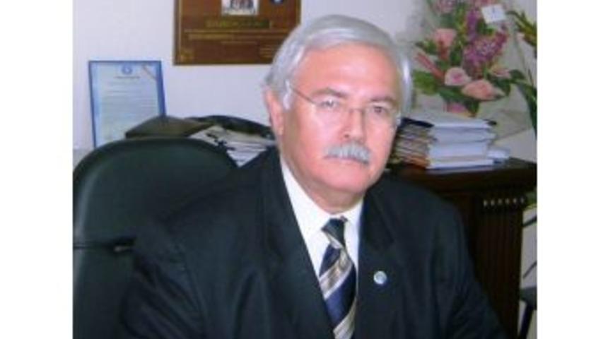 Devli: &ldquo;okul M&uuml;d&uuml;rlerimiz Haklarını Hukuk &Ouml;n&uuml;nde Aramalıdır&rdquo;