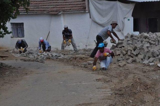 Nazilli’de Bozulan Yollar Yenileniyor