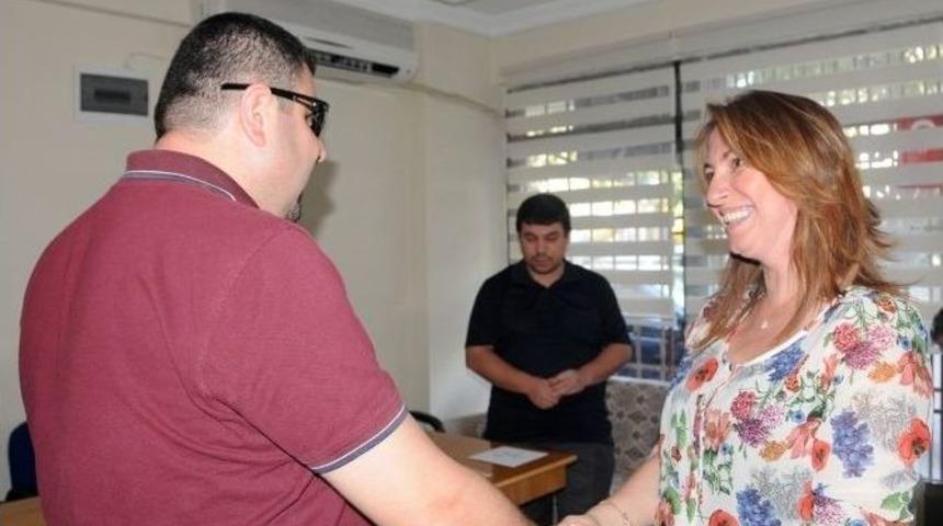 G&ouml;rme Engelliler Sorunlarını Anlattı