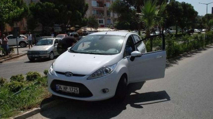 Direksiyon Hakimiyetini Kaybeden S&uuml;r&uuml;c&uuml; Orta Ref&uuml;je &Ccedil;ıktı