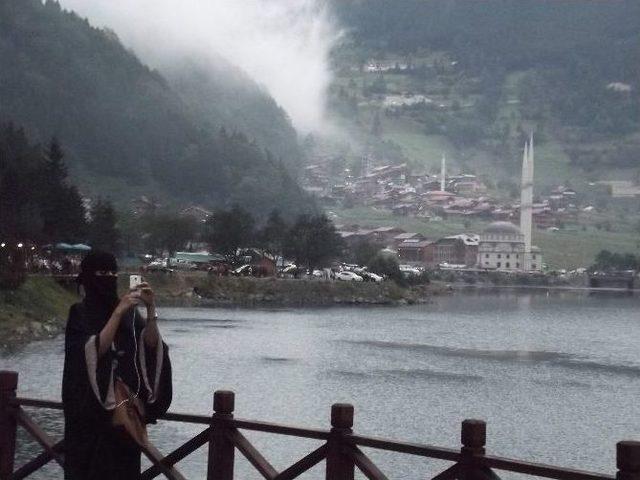 Uzungöl Arapların Uğrak Yeri Oldu