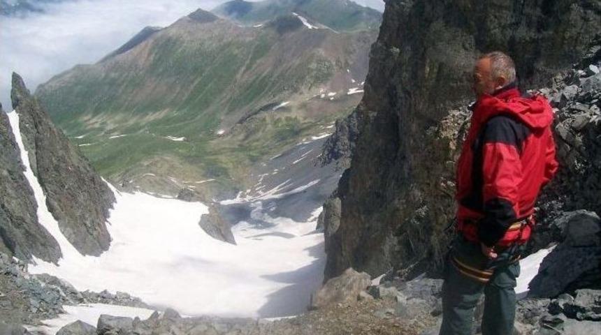 Ka&ccedil;kar Dağı Amat&ouml;rler İ&ccedil;in Tehlike Sa&ccedil;ıyor