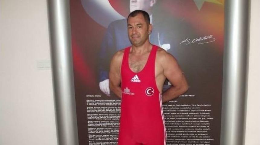 Veteran Milli G&uuml;reş&ccedil;inin Hedefi D&uuml;nya Şampiyonluğu