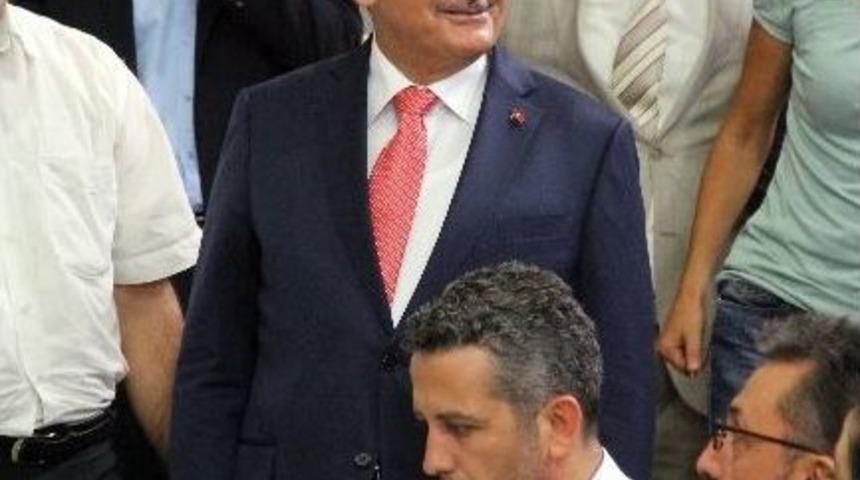 Ak Parti İzmir Milletvekili Binali Yıldırım: