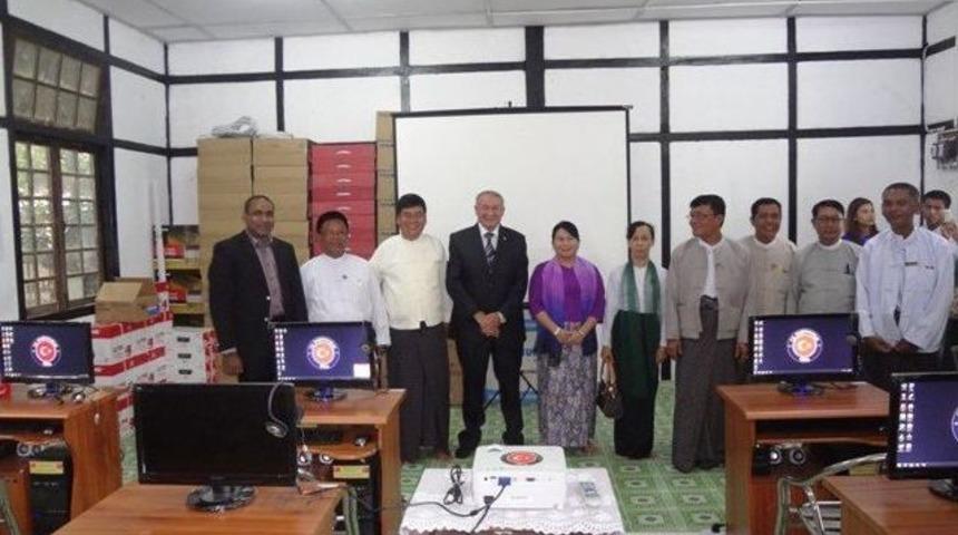 Myanmar&rsquo;da Eğitime Destek Devam Ediyor