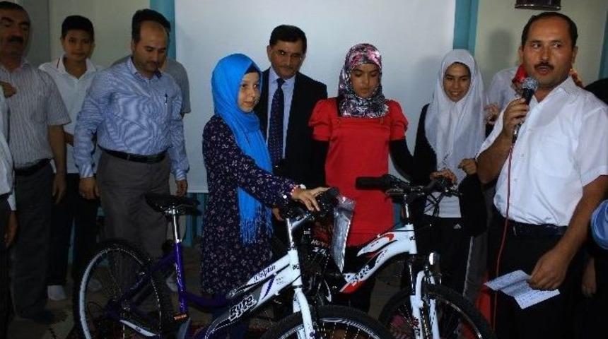 Yaz Kur&rsquo;an Kursları Sona Erdi