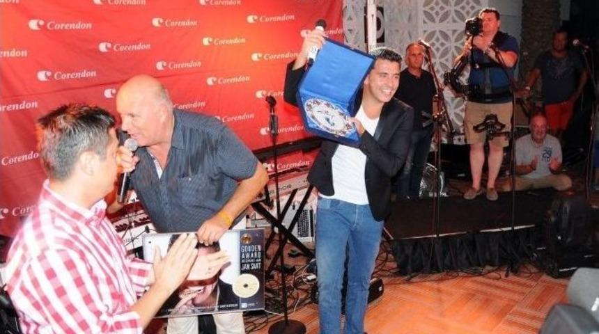 Marmaris&rsquo;te Jan Smit R&uuml;zgarı