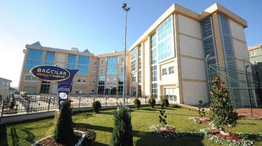 Bağcılar Gen&ccedil;lik Merkezi Gen&ccedil;leri Bekliyor