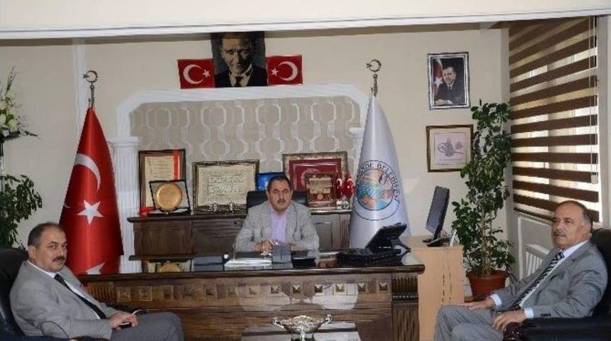 Rekt&ouml;r Cemil &Ccedil;elik&rsquo;den Darende Belediye Başkanı S&uuml;leyman Eser&rsquo;e Ziyaret