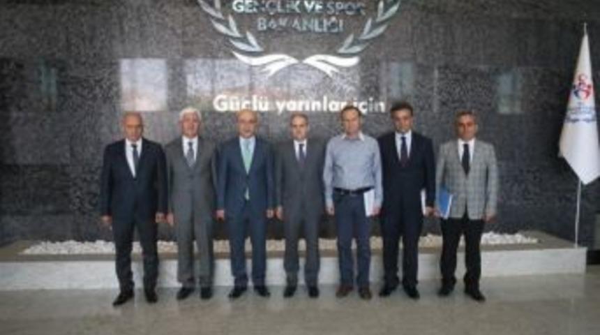 Karaman’ın Spor Yatırımları Ankara’da Görüşüldü