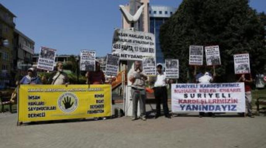 Ahmet Davutoğlu'nun AK Parti Genel Başkan Adayı G&ouml;sterilmesi