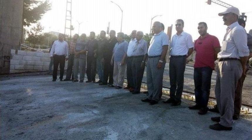 K&uuml;&ccedil;&uuml;k Sanayi Sitesi Kuzey Yeni Kapısı Esnafın Ve Halkın Hizmetine A&ccedil;ıldı