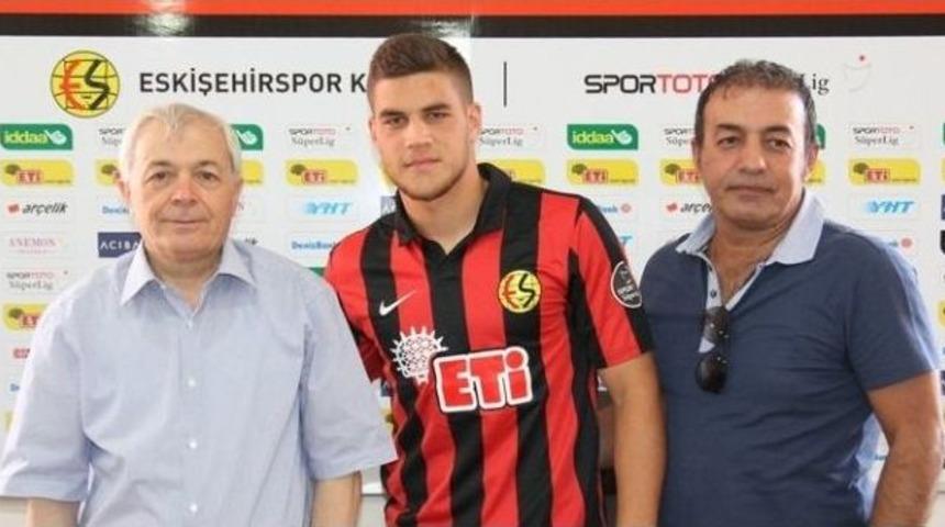 Eskişehirspor&rsquo;da &Uuml;&ccedil; İmza Birden
