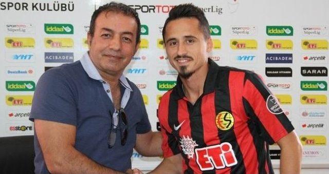 Eskişehirspor’da Üç İmza Birden