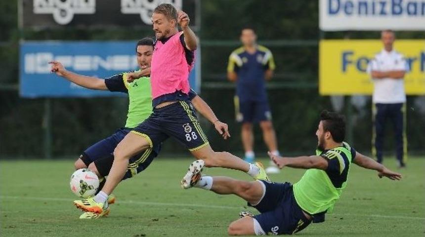 Fenerbah&ccedil;e, Galatasaray Ma&ccedil;ının Hazırlıklarını S&uuml;rd&uuml;rd&uuml;