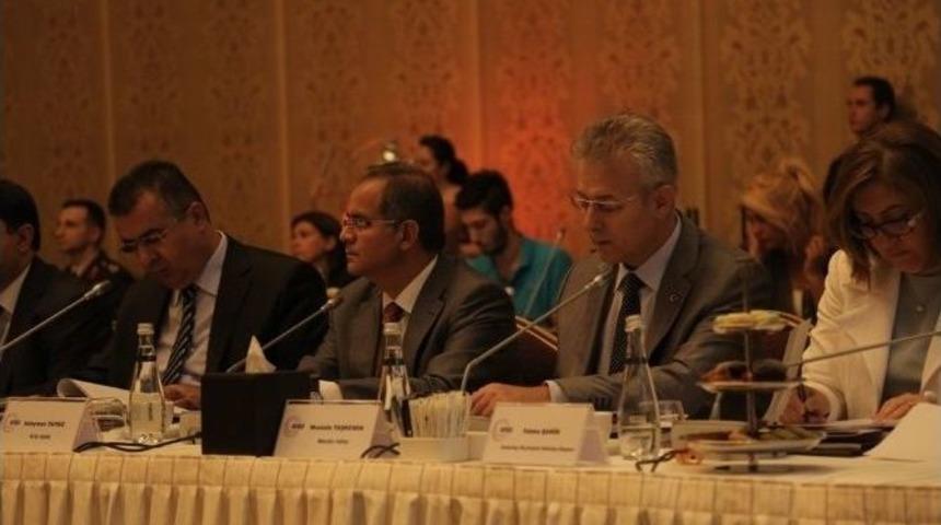 Şahin, Suriyeliler Konusunda Atalay&rsquo;ı Bilgilendirdi