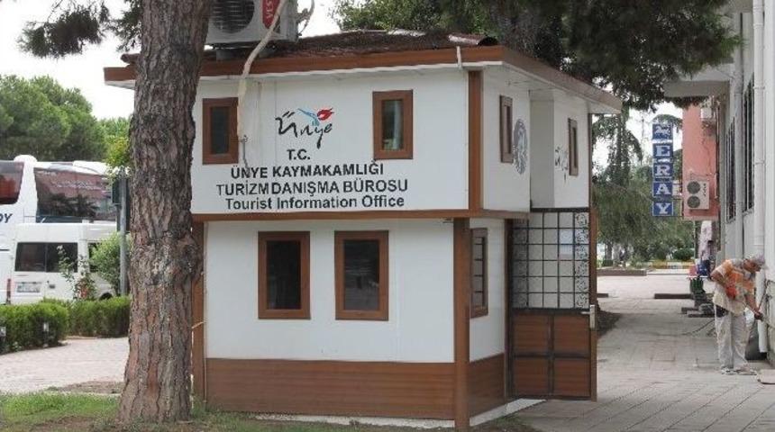 &Uuml;nye&rsquo;de Turizm, Kaymakamlığa Emanet