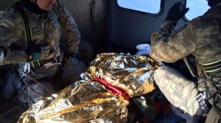 Yaralı Dağcı Kurtarıldı