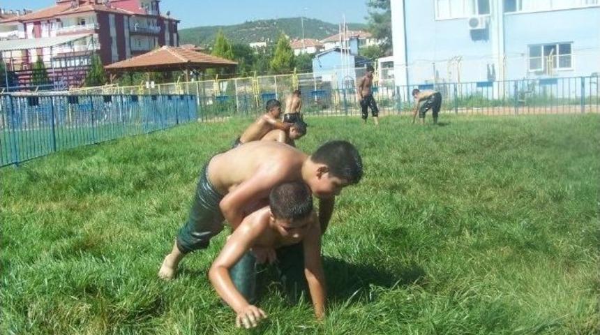 G&uuml;reş&ccedil;iler Altın Kiraz Yayla G&uuml;reşleri&rsquo;ne Hazırlanıyor