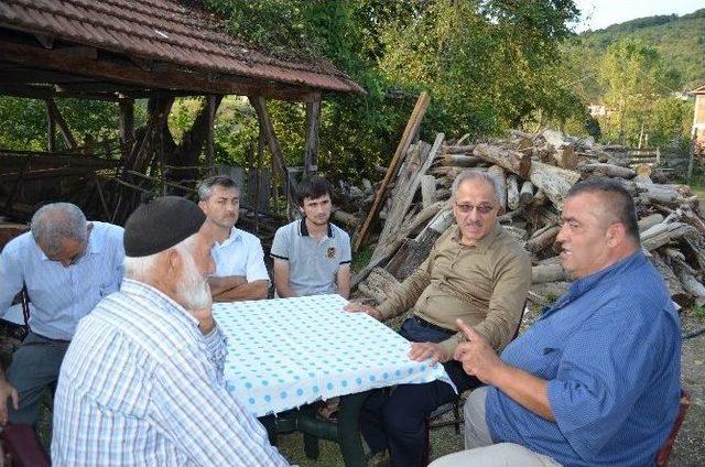 Eski Milletvekili Erbay’dan Çiçek Ailesine Taziye Ziyareti