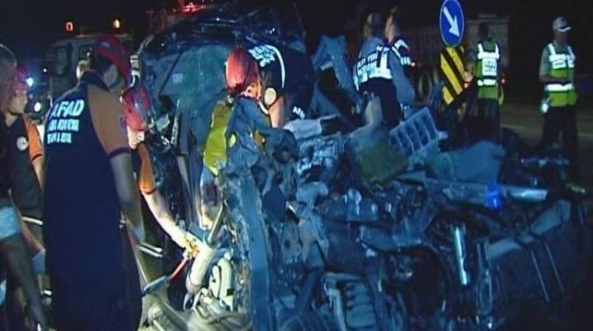 Zincirleme Kazada &Ouml;len Gurbet&ccedil;i Ailenin D&uuml;ğ&uuml;ne Gittiği Ortaya &Ccedil;ıktı