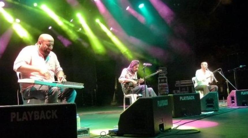 Taksim Trio Bodrum&rsquo;da Tatilcileri Coşturdu