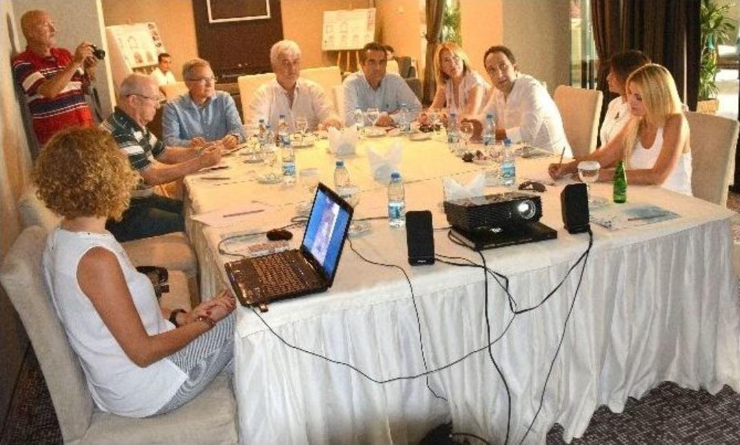 &Ccedil;eşme&rsquo;nin Tarihi &Ccedil;eşmelerinden Yine Su Akacak