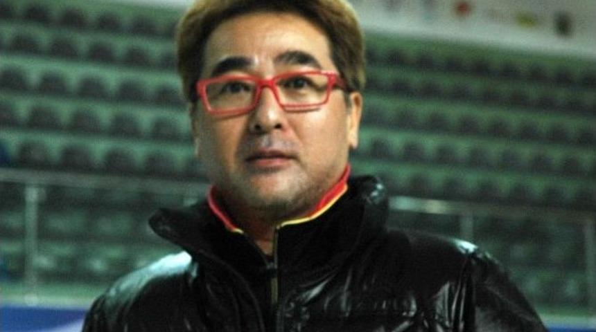 Short Track&rsquo;a Kore&rsquo;li Antren&ouml;r