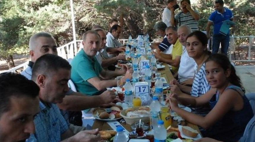 Atabay Kahvaltı S&ouml;z&uuml;n&uuml; Tuttu