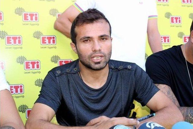 Eskişehirspor’da İmza Günü