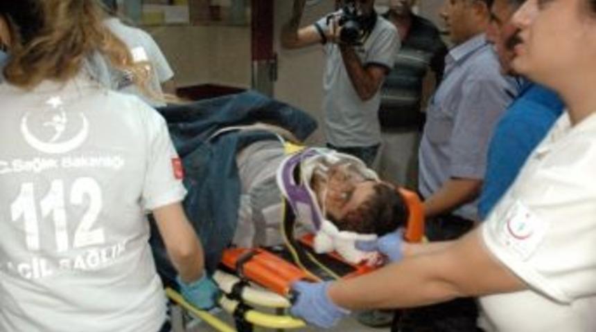 Otomobil U&ccedil;urumdan Yuvarlandı: 1 Yaralı