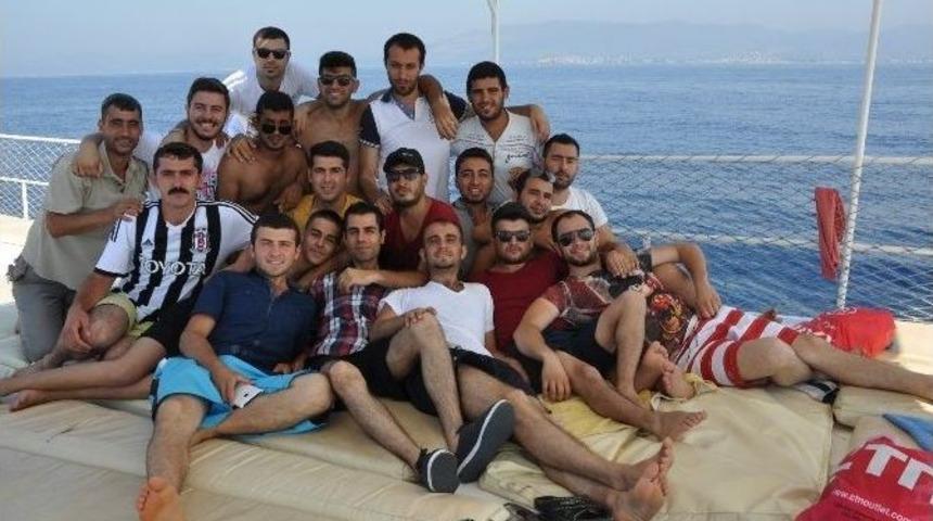 Se&ccedil;im Başarısı İ&ccedil;in Tekne Keyfi