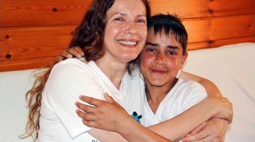 (&ouml;zel Haber) Facebook&rsquo;u Hastane Gibi Kullandı Komalık Olmaktan Kurtuldu