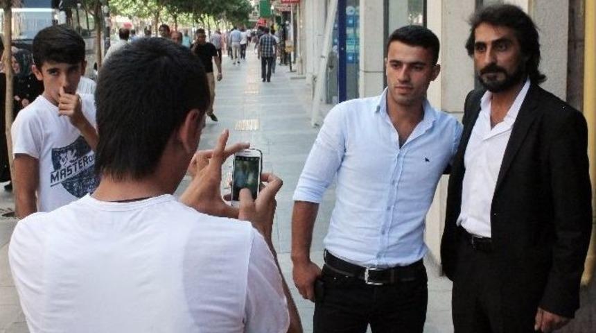 Abd&uuml;lhey&rsquo;e Benzerliği Şaşırtıyor