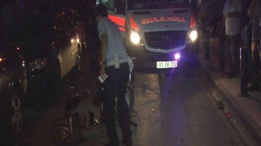 Otomobil Motosiklete &Ccedil;arptı: 1 Yaralı