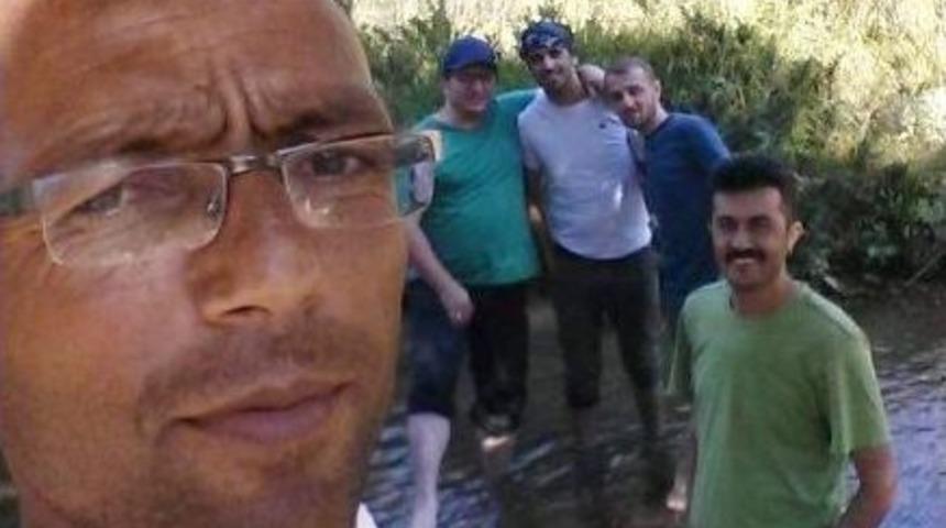 Uludağ&rsquo;da 5 Kişi Softaboğan Altındaki Sarplarda 20 Saattir Mahsur