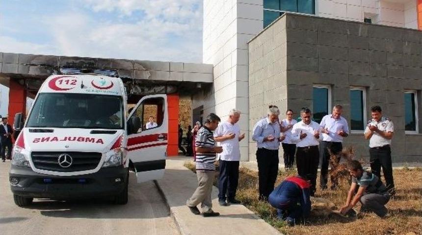 Şiran&rsquo;da Yanan Ambulansın Yerine Yenisi Geldi
