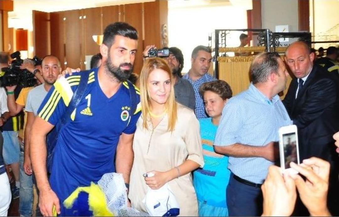 Fenerbah&ccedil;e Manisa&rsquo;ya Geldi