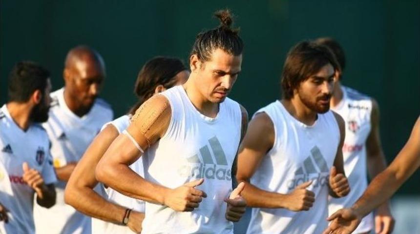 Beşiktaş, Arsenal Ma&ccedil;ı Hazırlıklarını S&uuml;rd&uuml;rd&uuml;