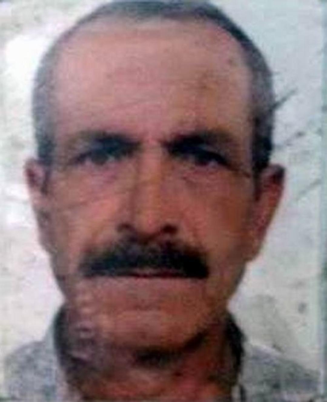 Evini Ateşe Verdi, Canından Oldu