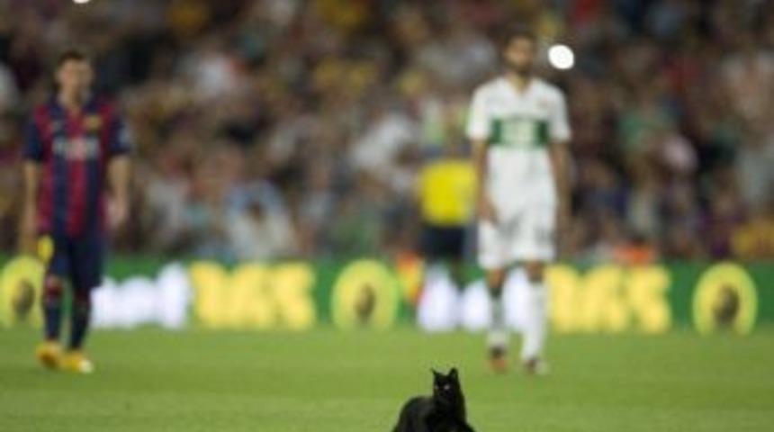 Barcelona - Elche Ma&ccedil;ına Davetsiz Misafir