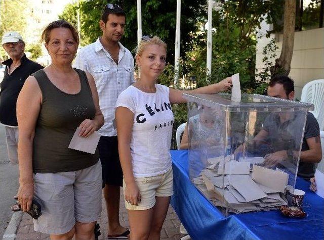 Meltem Çarşısı Referandumu Yapıldı