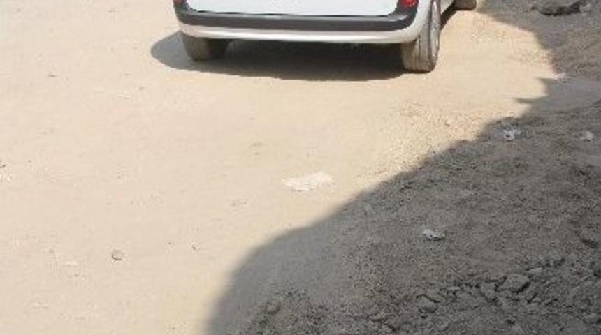 R&ouml;gar Kapağını &Ccedil;aldılar