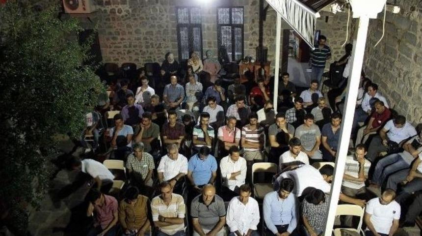 Siverek&rsquo;te &ldquo;d&uuml;nden Bug&uuml;ne Azadi Ve Geleceği&rdquo; Semineri