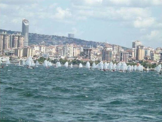 Tekirdağlı Yelkenciler İstanbul Liginden Başarıyla Döndü