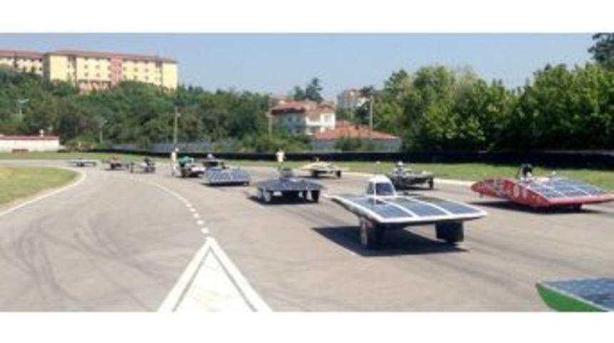 Battalgazi G&uuml;neş Arabası Birincilikle D&ouml;nd&uuml;