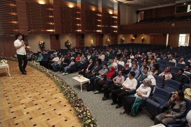 Evlilik Okulununa Çiftler Yoğun İlgi Gösteriyor