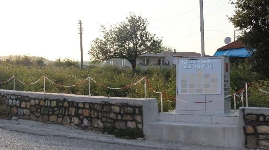 Terzialan Şehitliği Kaderine Terk Edildi